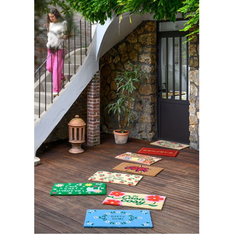 Zerbino in cocco azzurro decorato con fiori e scritta “Happy home” con fondo antiscivolo